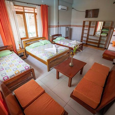 Hotel Takana ルレナバケ エクステリア 写真