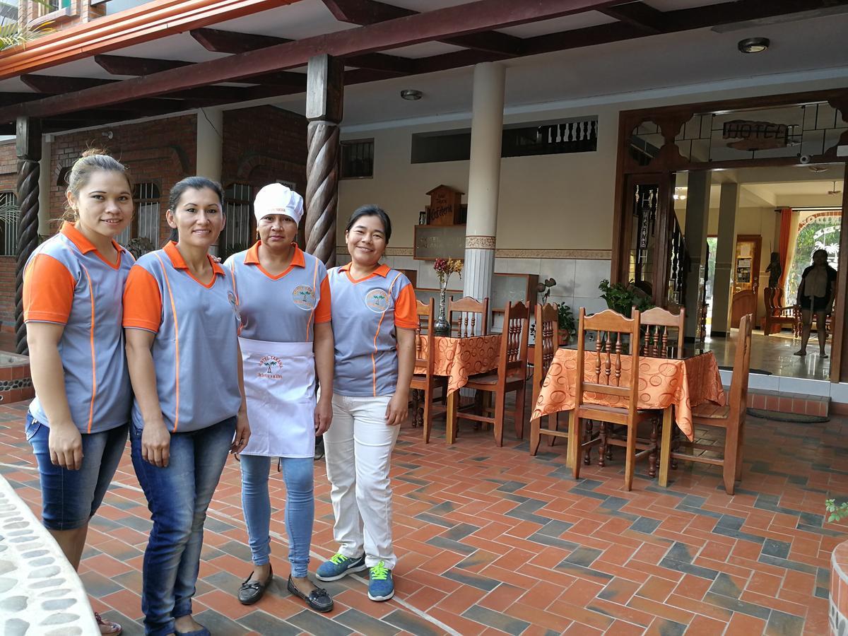 Hotel Takana ルレナバケ エクステリア 写真