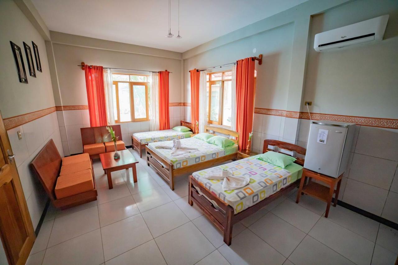 Hotel Takana ルレナバケ エクステリア 写真